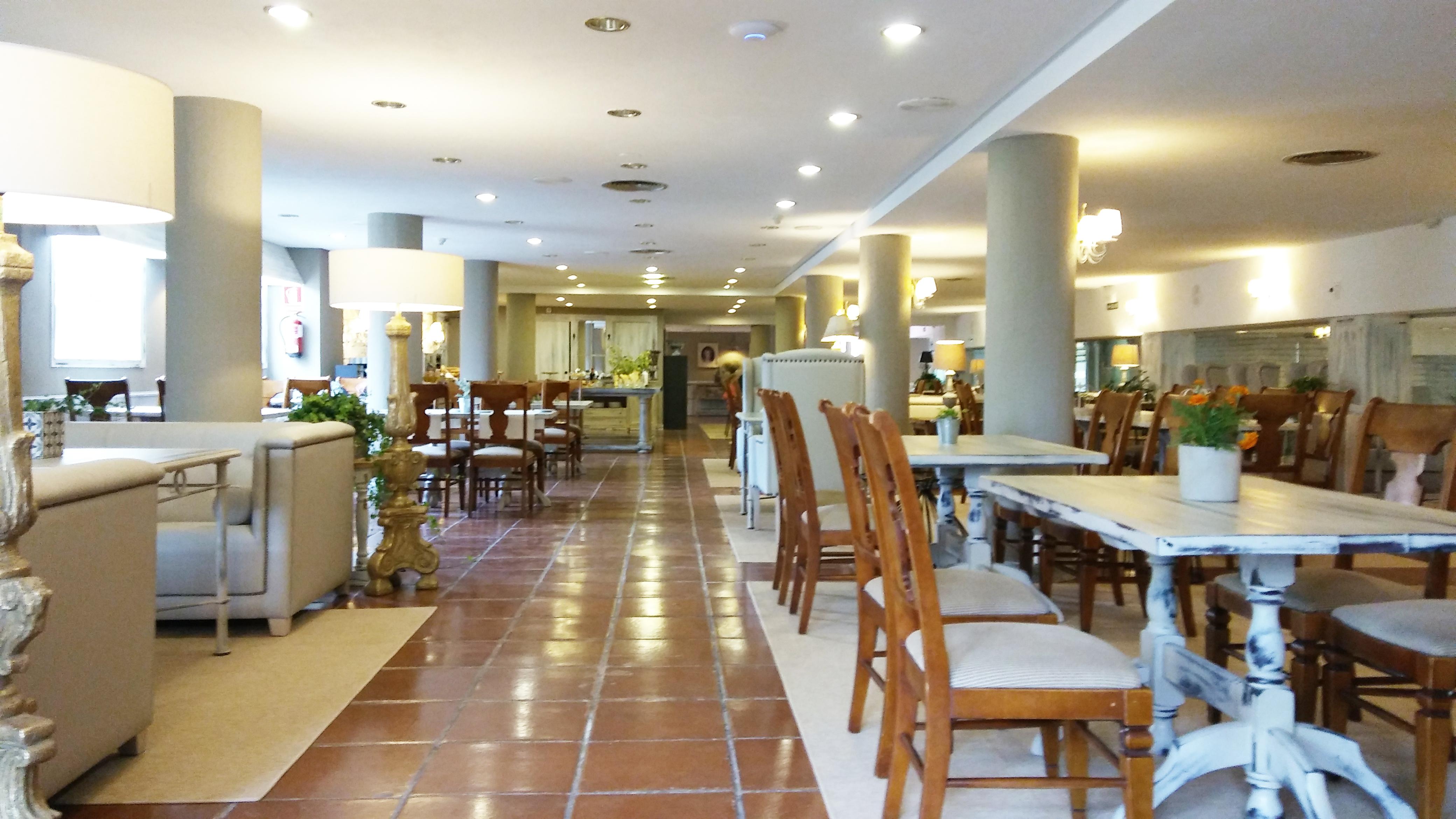 Hotel Luze El Toro Berrioplano Kültér fotó